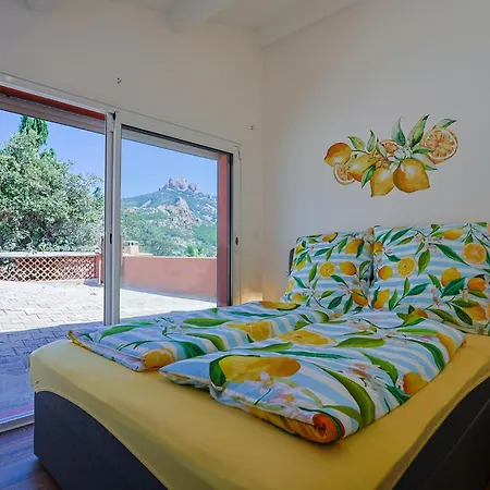 Lucioles - Strandnah Mit Balkon Und Meerblick By Riviera Homelife *