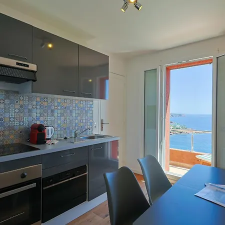 Lucioles - Strandnah Mit Balkon Und Meerblick By Riviera Homelife